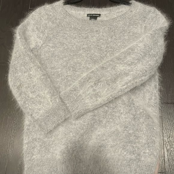 Club monaco Angora sweater - Picture 1 of 6